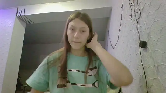 Snapshot of luna_tt chatting on 02-24-26, 06:39 luna tt online show from 02-24-26, 06:39