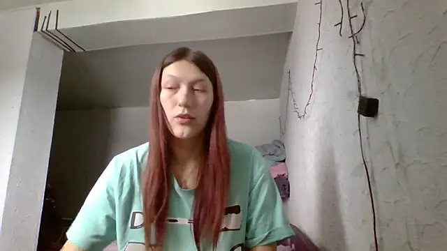 Snapshot of luna_tt chatting on 02-25-26, 10:03 luna tt online show from 02-25-26, 10:03