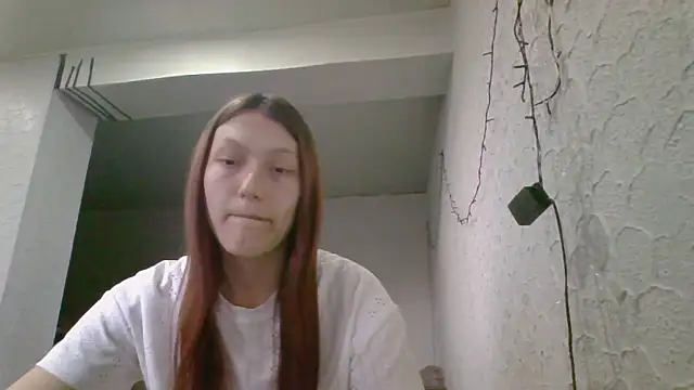 Snapshot of luna_tt chatting on 03-09-26, 03:27 luna tt online show from 03-09-26, 03:27