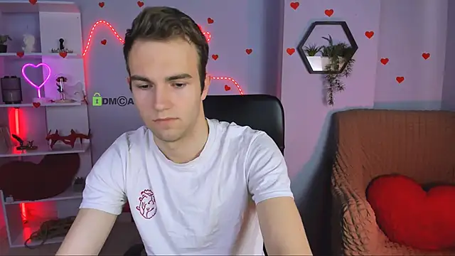 astren villo online show from 04-14-26, 05:46