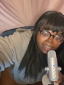 TheChubbySiren online show from 06-01-26, 01:57