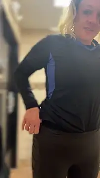 queenkelly1234 online show from 04-27-26, 06:55