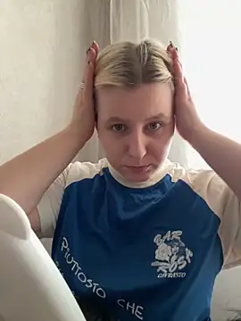 BonnyeBoom online show from 02-12-26, 10:43