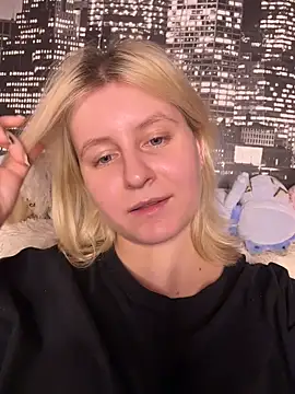 BonnyeBoom online show from 02-20-26, 04:51