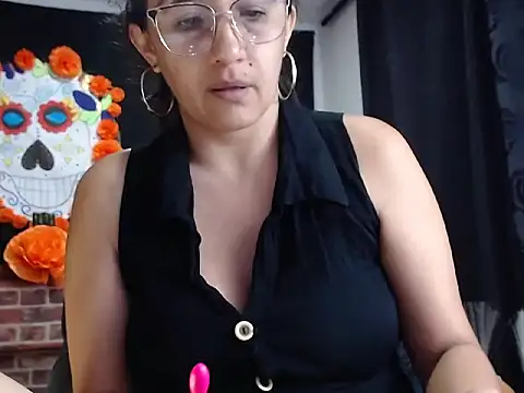 Lucyy Naugthy online show from 11-22-25, 12:26