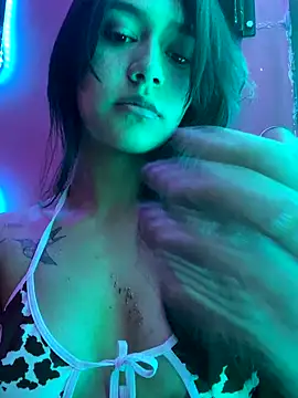 Nahomy cute1 online show from 10-31-25, 11:39