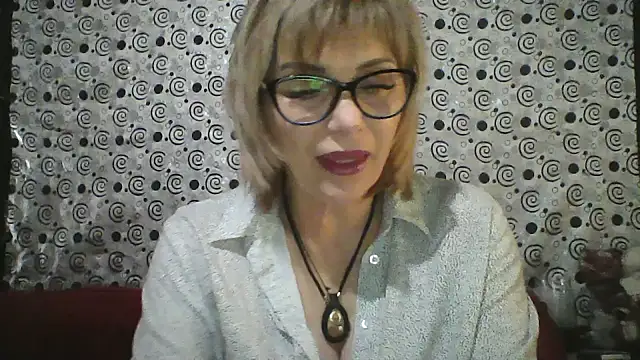 Snapshot of Lia_Ray chatting on 10-26-25, 07:53 Lia Ray online show from 10-26-25, 07:53