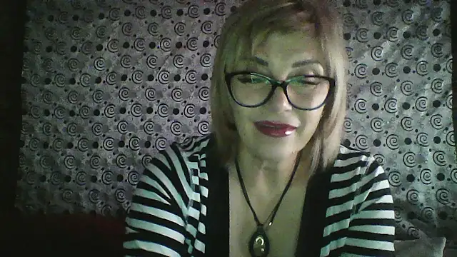 Snapshot of Lia_Ray chatting on 11-05-25, 07:58 Lia Ray online show from 11-05-25, 07:58