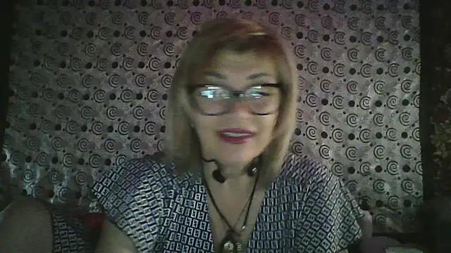 Snapshot of Lia_Ray chatting on 11-20-25, 07:02 Lia Ray online show from 11-20-25, 07:02