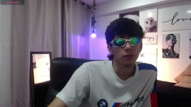 AmethystShadow17 online show from 02-10-26, 08:02