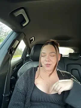 AvaHart online show from 12-22-25, 01:19