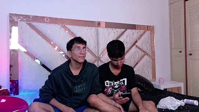 Desire4Duo online show from 11-29-25, 02:31