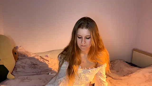 AnnamariaVieu online show from 10-19-25, 06:41