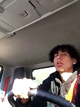 Jjloscooby online show from 01-11-26, 10:48