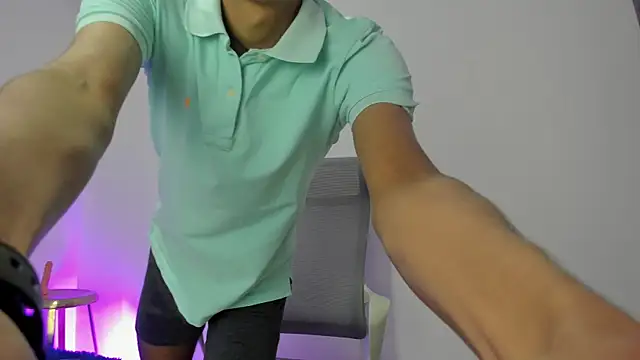 TwinkD asian online show from 10-18-25, 12:17