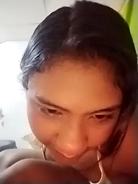 Snapshot of Kira_Lu chatting on 10-15-25, 03:28 Kira Lu online show from 10-15-25, 03:28