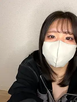 Snapshot of Rui_i chatting on 11-02-25, 12:18 Rui i online show from 11-02-25, 12:18