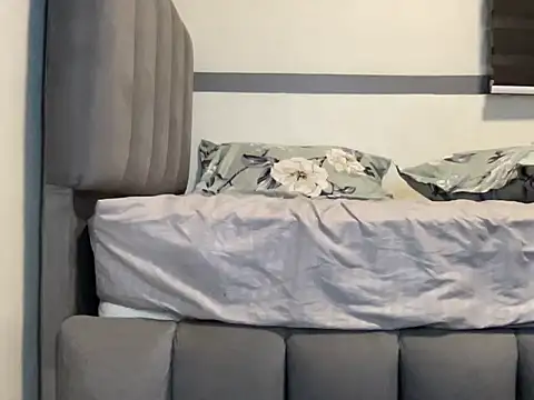 Vanetika urgoddessxxx online show from 10-27-25, 01:48