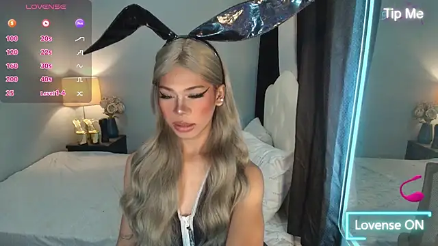 Snapshot of NicoleAshleyxxx chatting on 10-30-25, 12:50 NicoleAshleyxxx online show from 10-30-25, 12:50