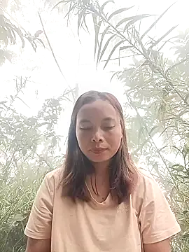 Nguyet2k4 online show from 02-20-26, 06:26