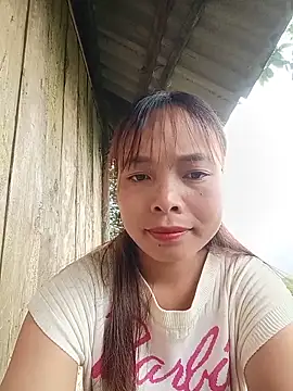 Snapshot of Nguyet2k4 chatting on 06-17-26, 12:02 Nguyet2k4 online show from 06-17-26, 12:02