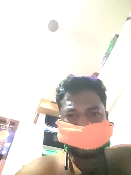 Snapshot of Vickyins480000 chatting on 10-27-25, 06:12 Vickyins480000 online show from 10-27-25, 06:12