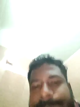 Snapshot of Vickyins480000 chatting on 10-31-25, 04:13 Vickyins480000 online show from 10-31-25, 04:13