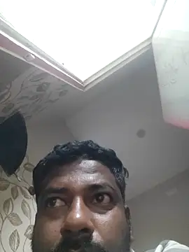 Snapshot of Vickyins480000 chatting on 11-24-25, 12:43 Vickyins480000 online show from 11-24-25, 12:43