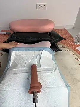 Snapshot of youzi33 chatting on 03-07-26, 09:56 youzi33 online show from 03-07-26, 09:56