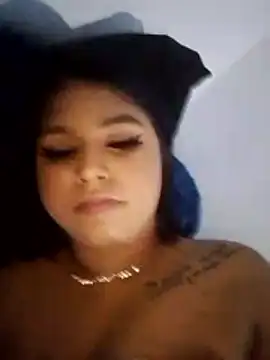 angie hott online show from 12-14-25, 09:41