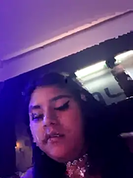 Snapshot of angie_hott chatting on 05-17-26, 01:29 angie hott online show from 05-17-26, 01:29