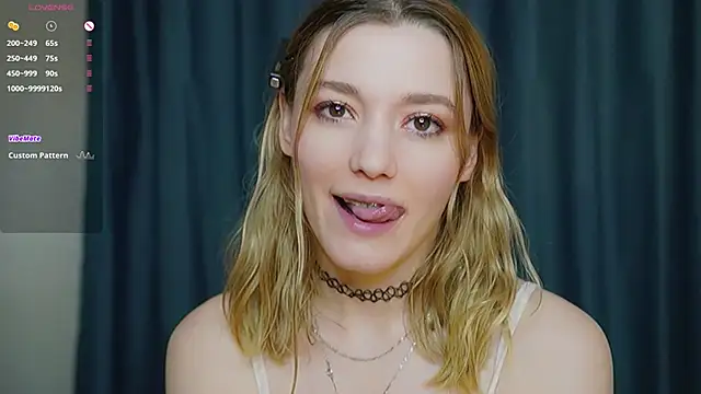 Snapshot of StarryMary chatting on 11-12-25, 09:03 StarryMary online show from 11-12-25, 09:03