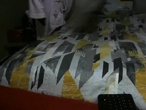 AfroGodesss124 online show from 12-18-25, 04:07