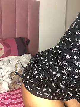 Bubbles156 online show from 04-19-26, 01:32