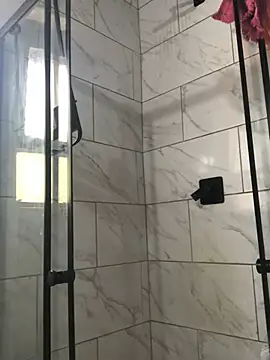 Bubbles156 online show from 04-23-26, 06:58