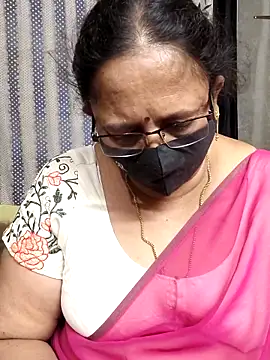 Snapshot of Anasuyatelugu chatting on 02-03-26, 11:32 Anasuyatelugu online show from 02-03-26, 11:32