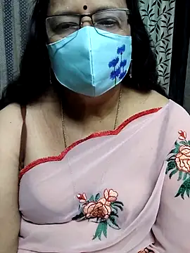 Snapshot of Anasuyatelugu chatting on 02-05-26, 11:42 Anasuyatelugu online show from 02-05-26, 11:42