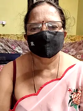 Snapshot of Anasuyatelugu chatting on 02-13-26, 12:17 Anasuyatelugu online show from 02-13-26, 12:17