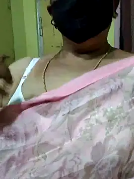 Snapshot of Anasuyatelugu chatting on 03-08-26, 04:05 Anasuyatelugu online show from 03-08-26, 04:05