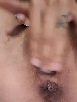 Snapshot of pocapocahontas chatting on 10-15-25, 04:51 pocapocahontas online show from 10-15-25, 04:51