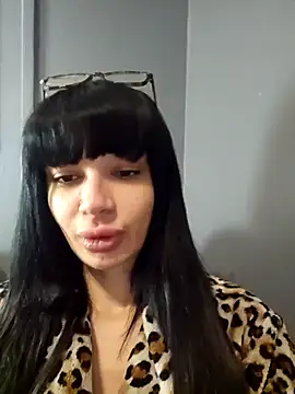 Snapshot of LucyMiax chatting on 02-08-26, 08:51 LucyMiax online show from 02-08-26, 08:51