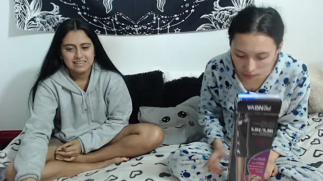 abby n emily online show from 06-06-26, 01:38
