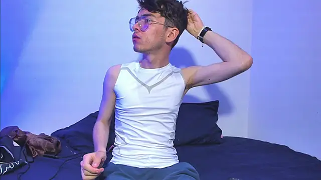 dani angel dark online show from 11-10-25, 12:09