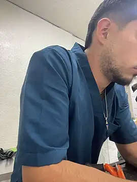 Leonardmoppet online show from 11-09-25, 08:51