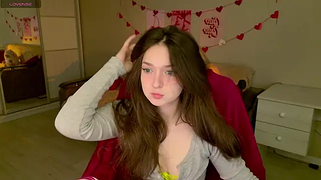 Snapshot of BellaSink chatting on 11-20-25, 05:29 BellaSink online show from 11-20-25, 05:29