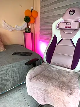 Meggie  online show from 11-04-25, 11:37