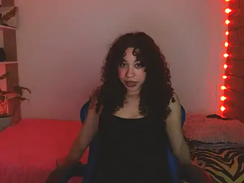 Medussa3033 online show from 04-10-26, 04:50