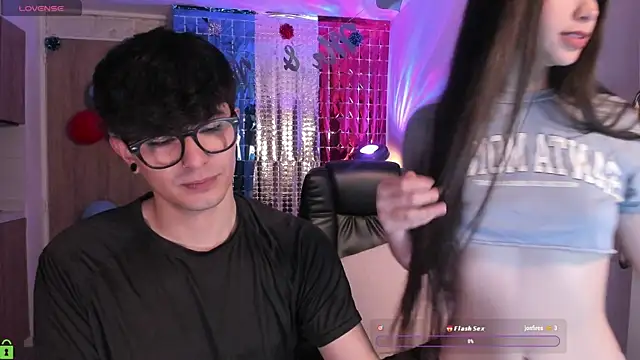 Mikeyvioleta  online show from 07-25-26, 09:40