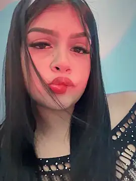 Lucianacuoper online show from 11-27-25, 05:37