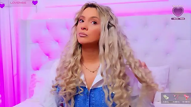 AriannaSins online show from 03-25-26, 01:17